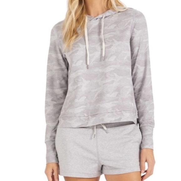 Vuori Tops - Vuori Hoodie Women Small Halo Essential VW226 Gray Camo Drawstring Top Soft Logo